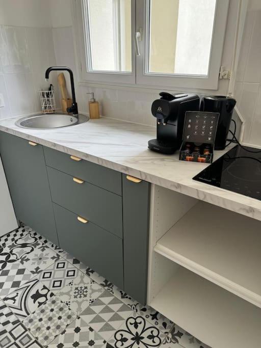 Luxe Studio Chic Aux Buttes-Aux-Cailles A 5Min Du Metro, Parking Prive Disponible Paris Bagian luar foto